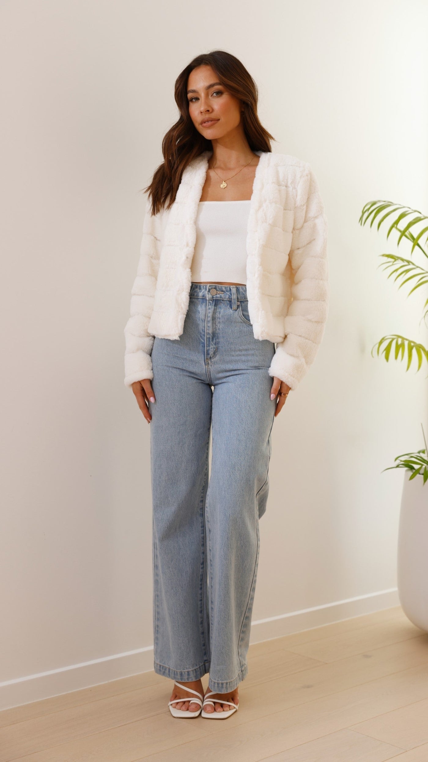 Annie - Faux Fur Crop Jacket
