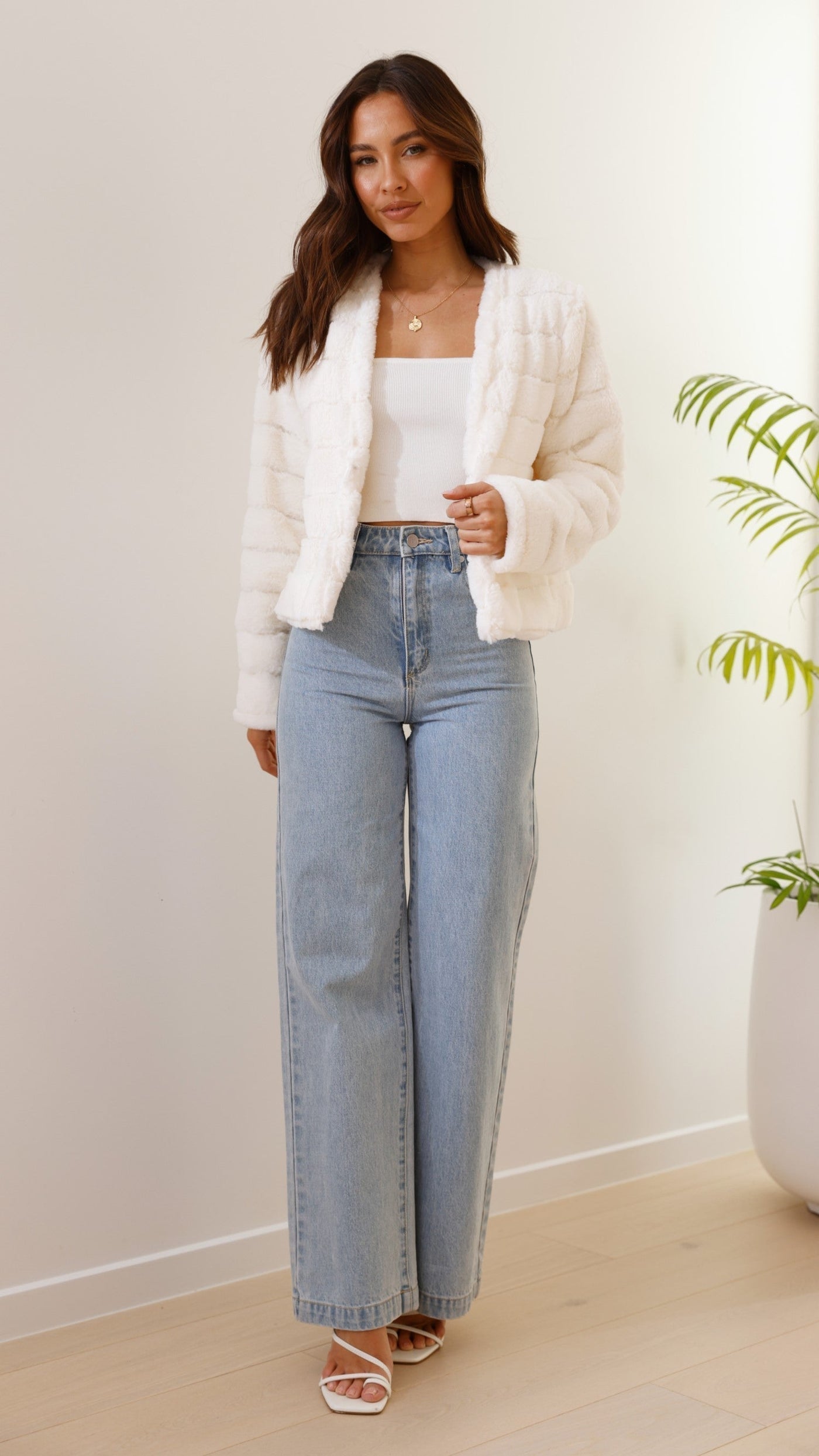 Annie - Faux Fur Crop Jacket