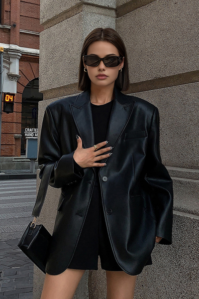 Flora - Leather Jacket with Lapel Pockets