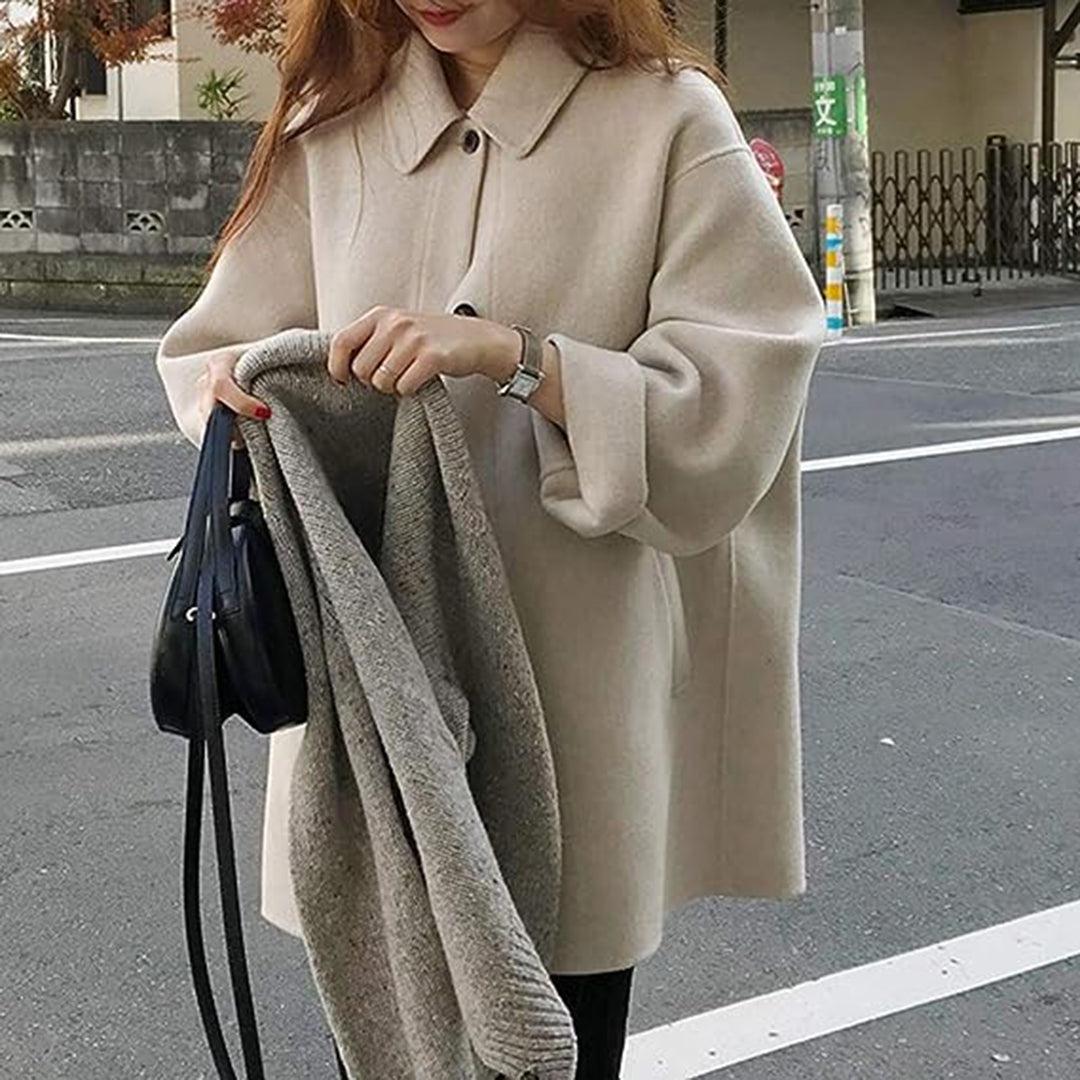 Jenny - Cozy button closure coat for women