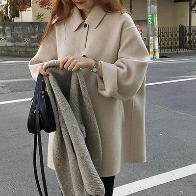 Jenny - Cozy button closure coat for women