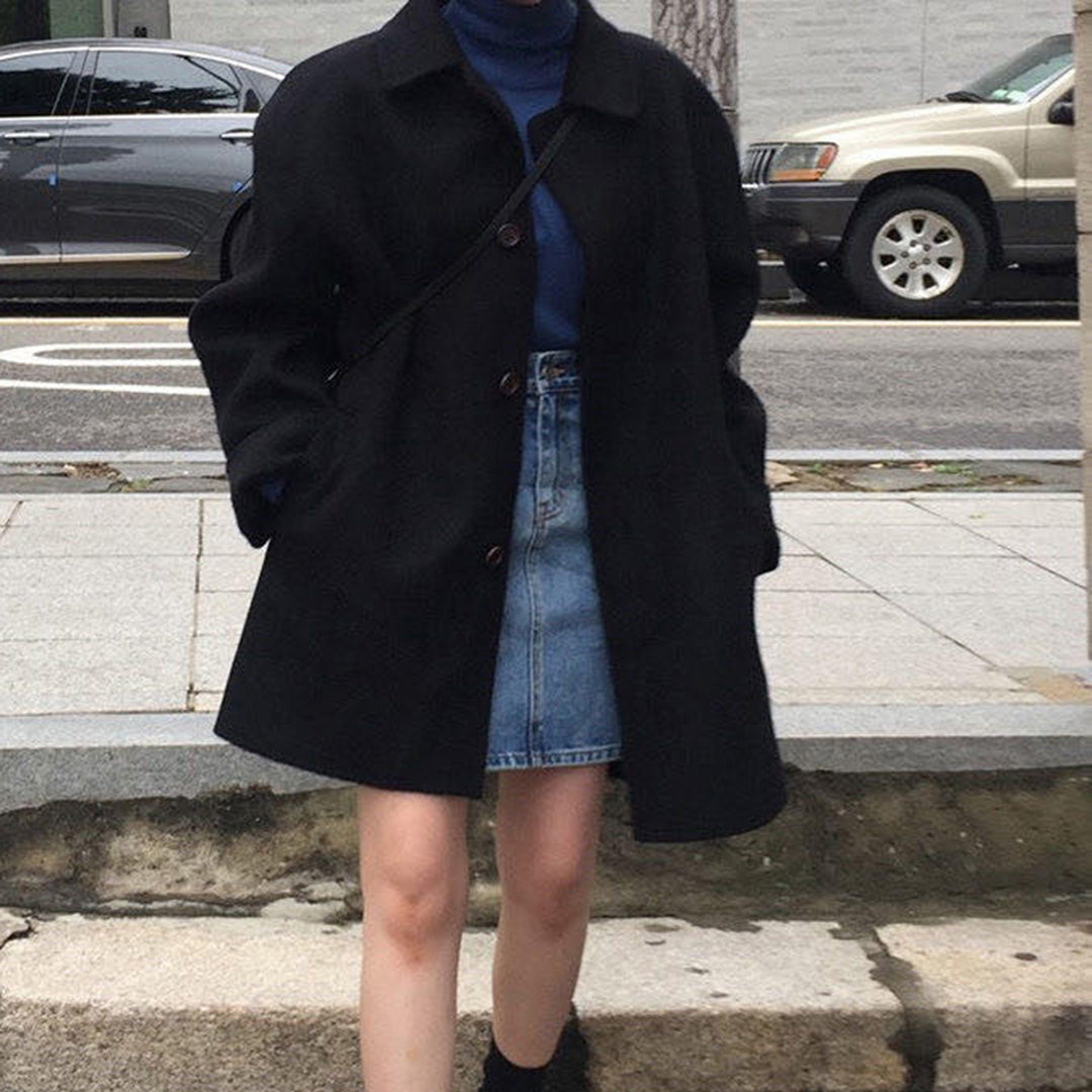 Jenny - Cozy button closure coat for women