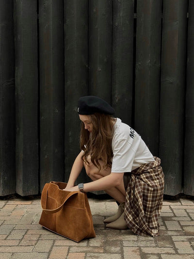 Lessly - Faux Suede Bag