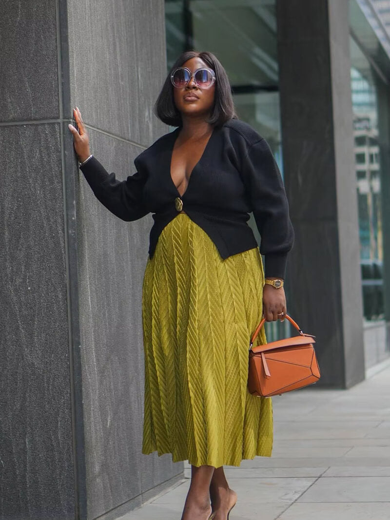 Lizzie - Knitted Cardigan