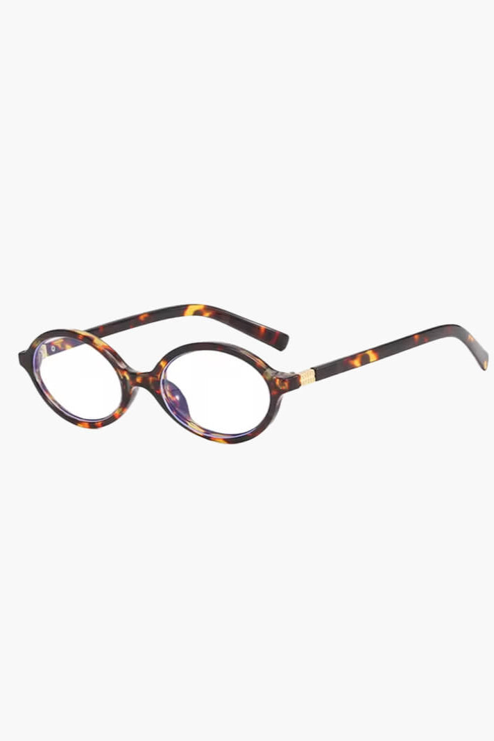 Clare - Oval Sunglasses
