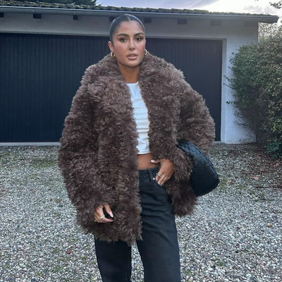 Alysha - Oversized Faux Fur Coat